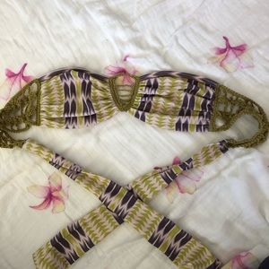 Acacia bandeau bikini top